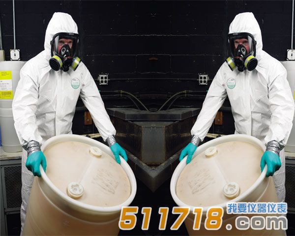 1454552643898992.jpg 法國雷克蘭AMN428E防護(hù)服.jpg