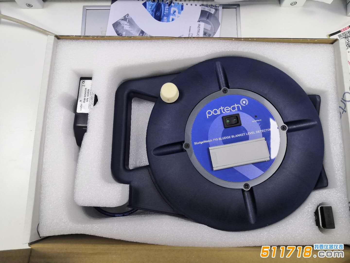 英國(guó)PARTECH 715便攜式污泥界面儀.jpg 英國(guó)PARTECH 715便攜式污泥界面儀.jpg